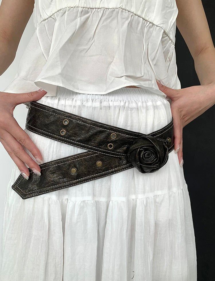 House of haus（ハウス オブ ハウス）の「Rose leather strap button belt（Fashion Accessories）」