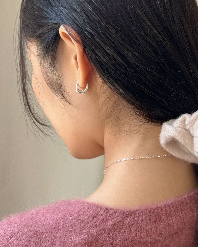 Rosé earring (silver)