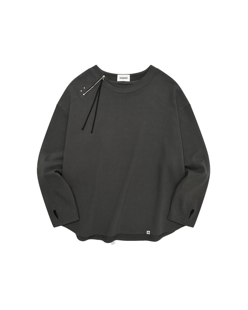 PHOS333（ポス333）の「Neck Zip Round Sweatshirt（Tops）」