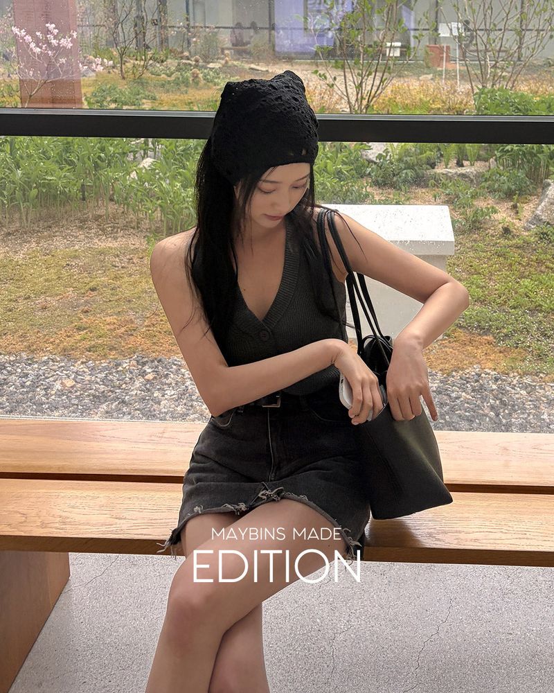 [MADE] Kin halter‑neck button sleeveless