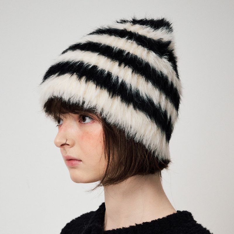 HAIRY KNIT BEANIE, BLACK+IVORY