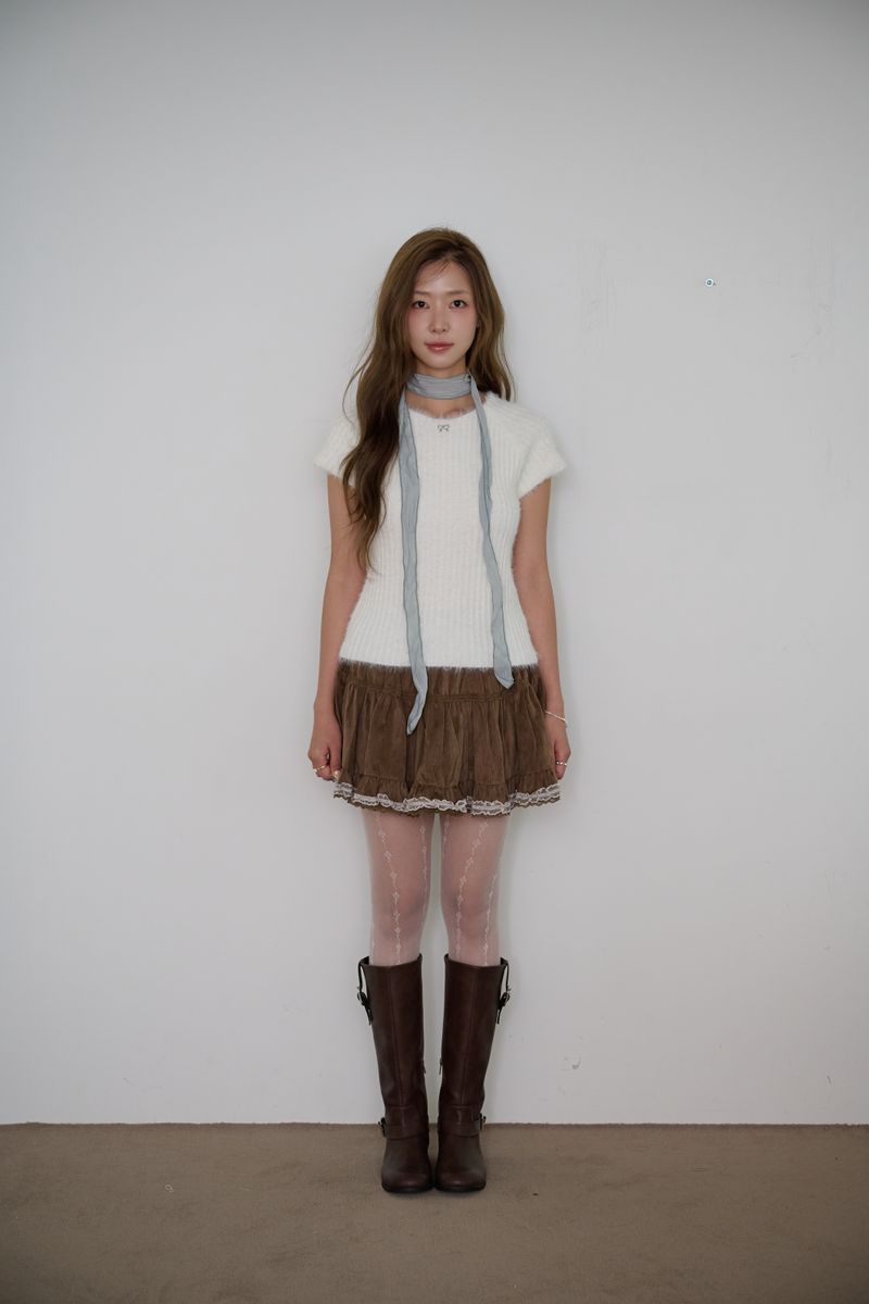 WHIMSY URBAN SHEER SCARF