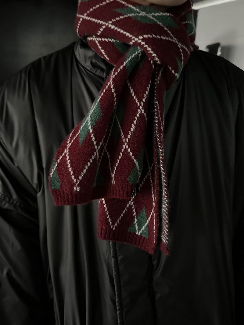 ASCLO(エジュクロ)の「ASCLO New Argyle Muffler (5color)(Fashion Accessories)」