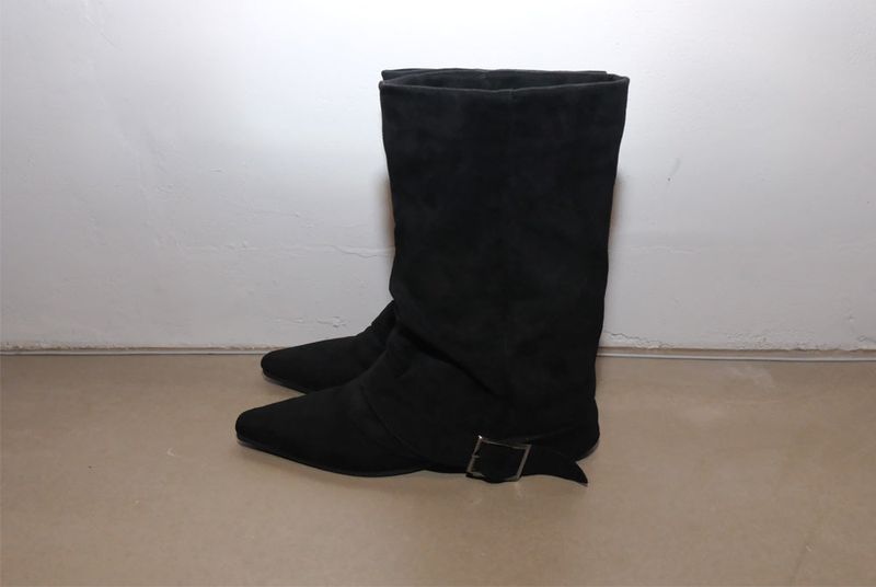 LOSESLEEPOVER（ルーズスリープオーバー）の「Hug belt boots _Black suede（Shoes）」