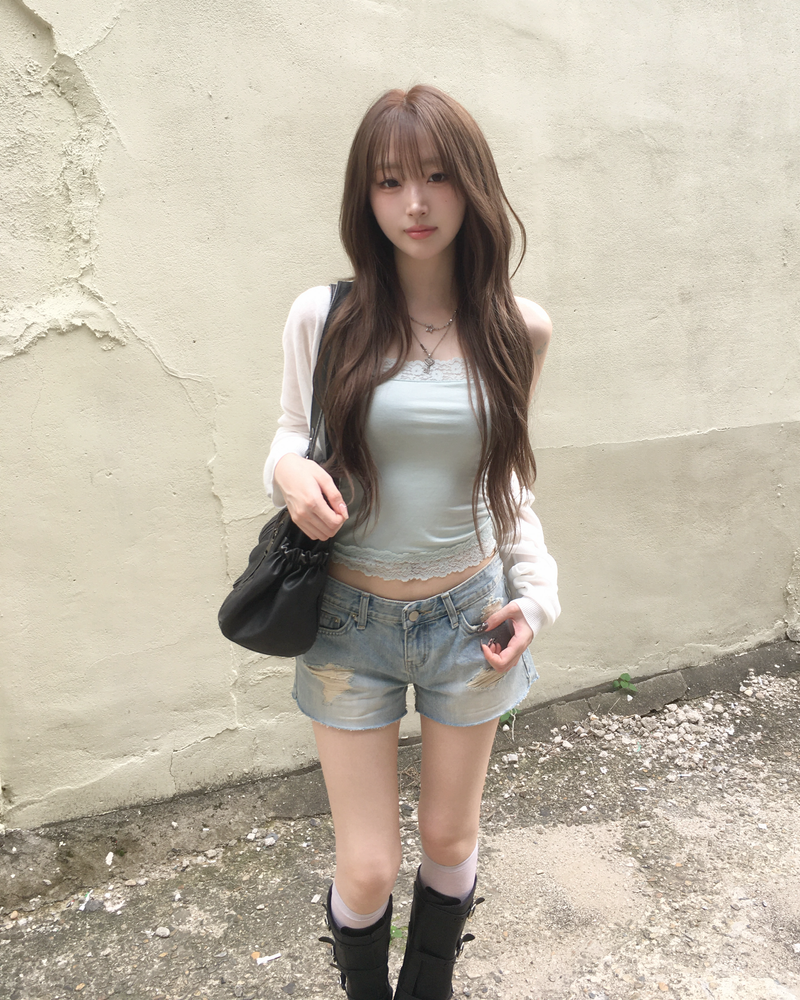 Pastel lace sleeveless