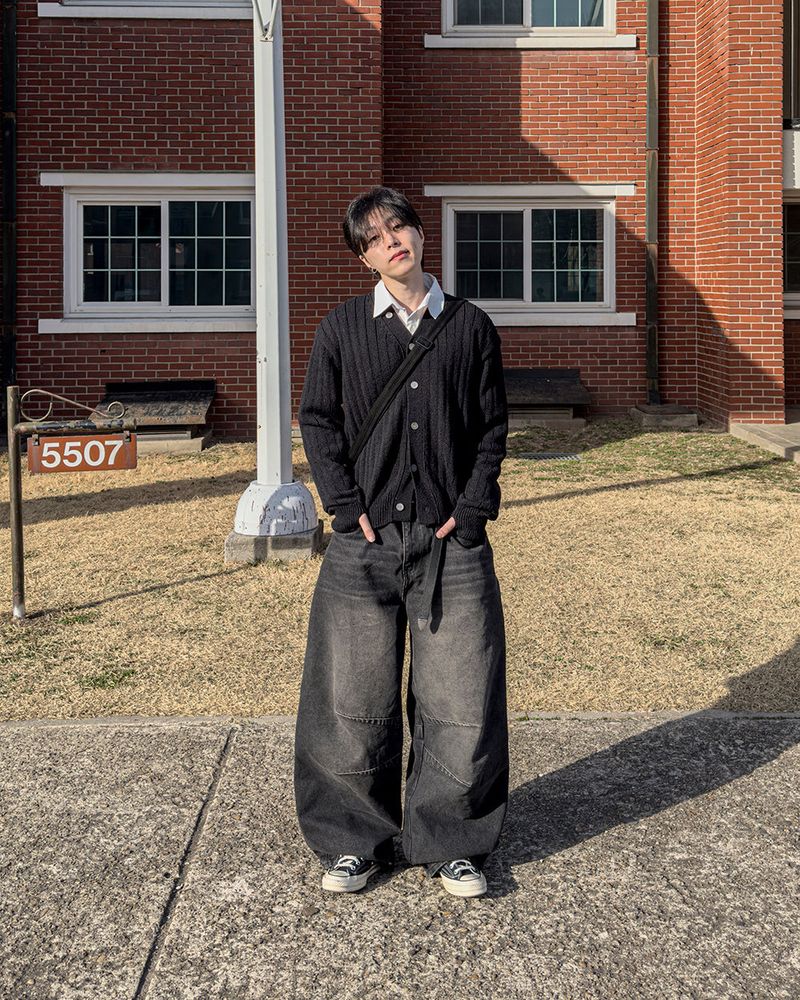 Serin Curved Balloon Denim Pants