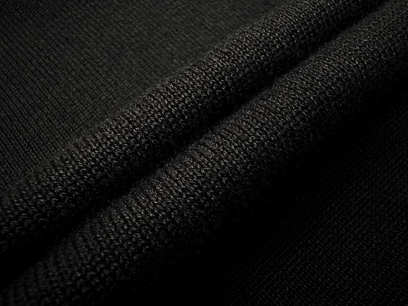 Mary V-neck Half Knit