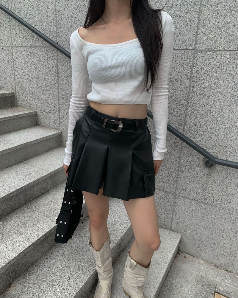 Leather cargo skirt pants