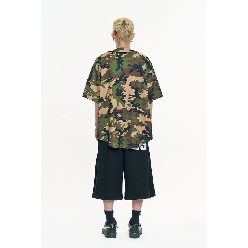 One-Tuck Line Bermuda Sweatpants - Black