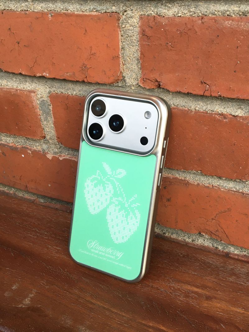 Strawberry Silver Glass Bumper Case