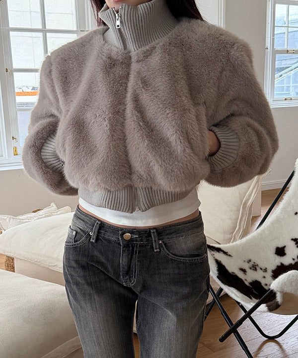 MUZESEOUL（ミューズソウル）の「Soft crop fur zip up(3color)（Jackets/Outerwear）」