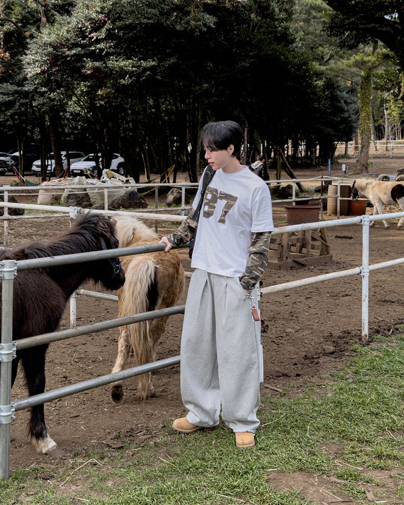 UA カモパッチワイドスウェットパンツ