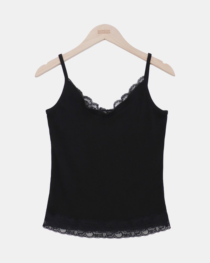 Arom Lace Ribbed Sleeveless Top