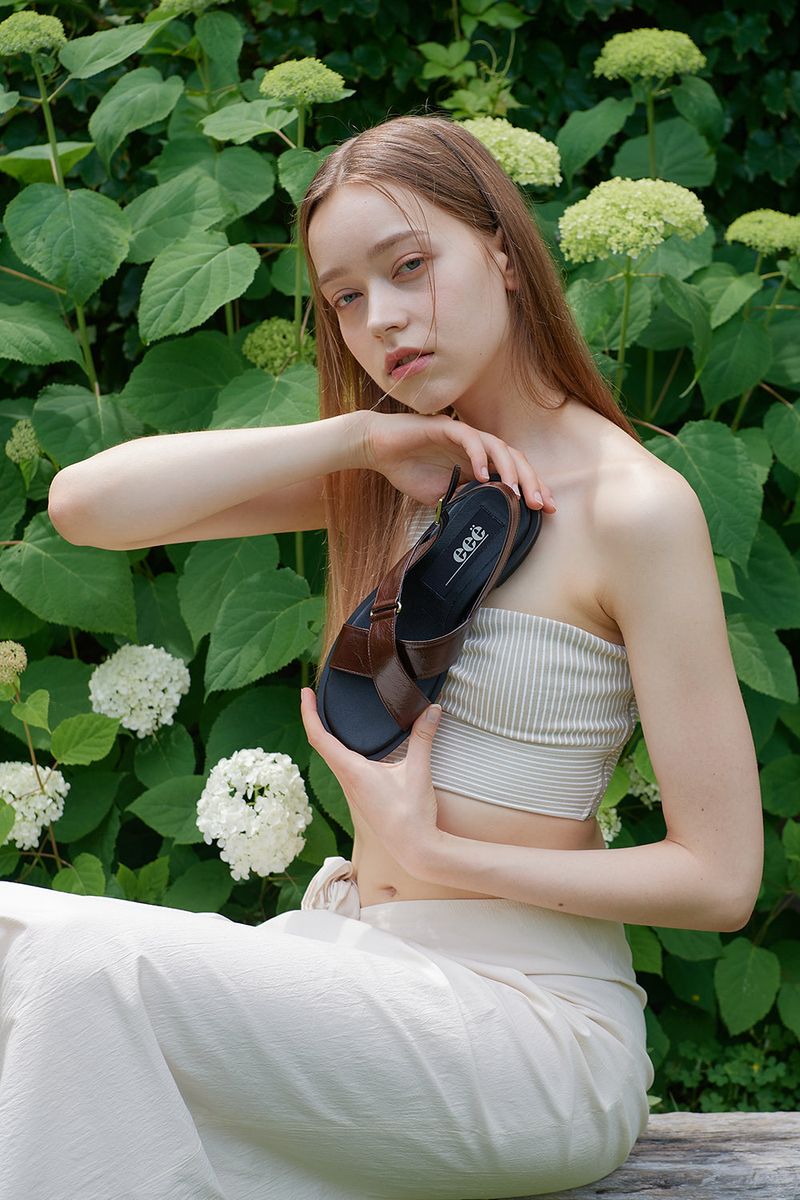 NIE CROSS STRAP SANDALS_3COLORS
