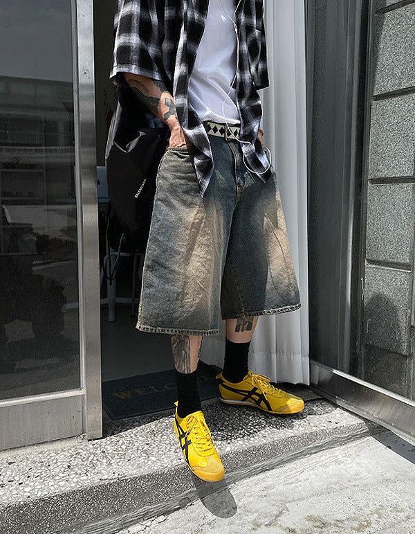 HOLY IN CODE（ホーリーインコード）の「No.0209 dyeing over denim SHORTS（Pants）」