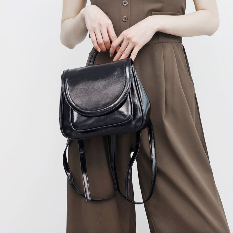 Besenti Square Backpack