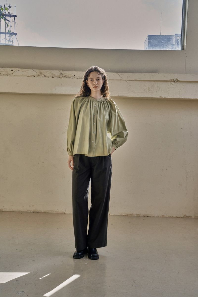 cle(クレ)の「SHIRRING PUFF BLOUSE_MINT(Tops)」