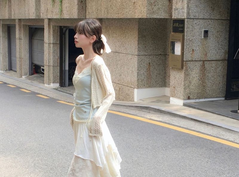 [♡MADE♡] 98 bebe lace sleeveless top ♥ 