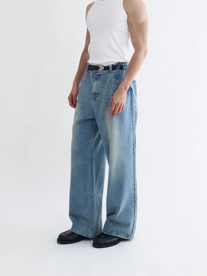26SS PT1 Essential Jeans