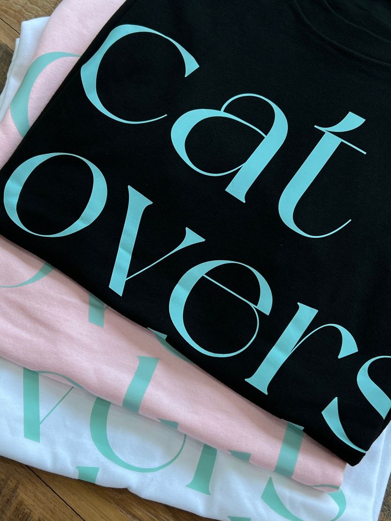 CAT LOVERS CLUB MINT LETTERING T-SHIRTS(3 COLORS)
