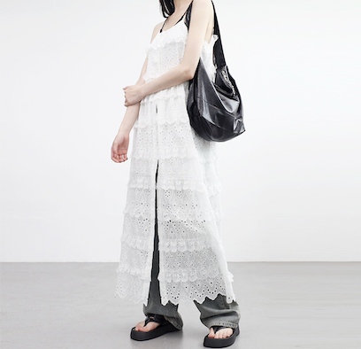 Bullet lace punching long dress