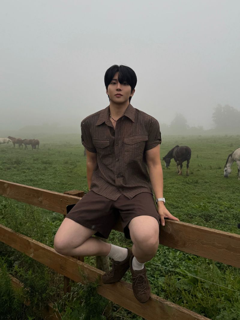 Cooling washah roll-up cropped shirt
