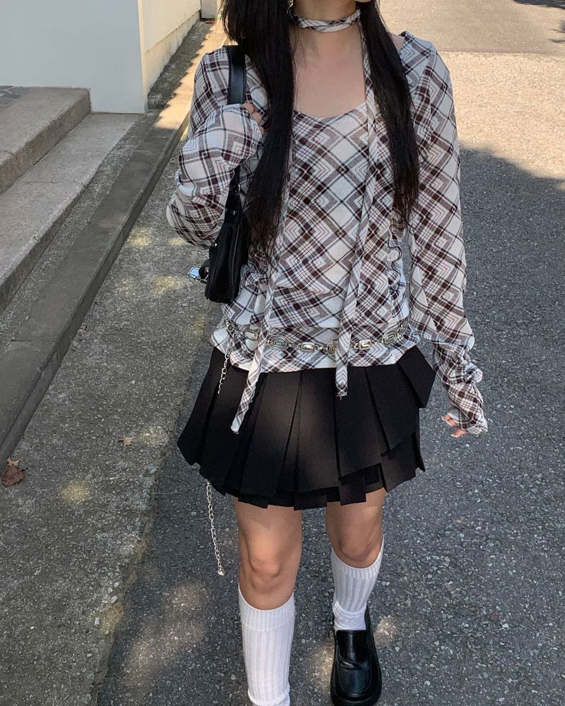 プリーツアンバランススカート