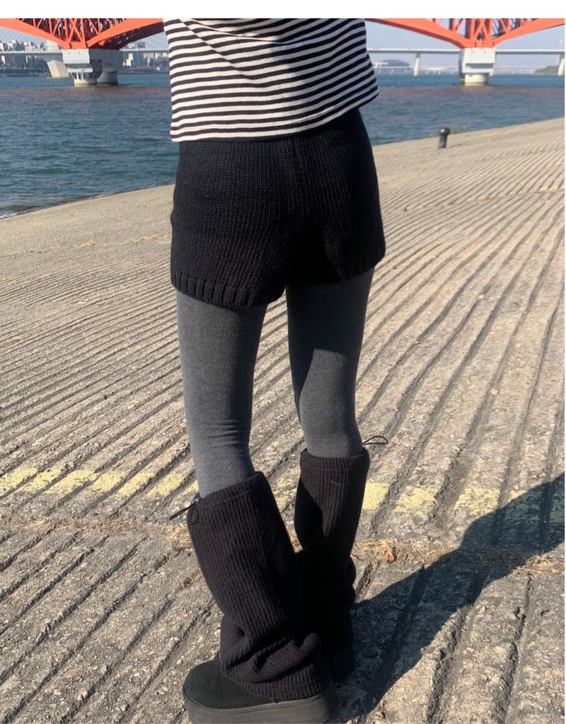 JENNIE knits short pants(2colors)