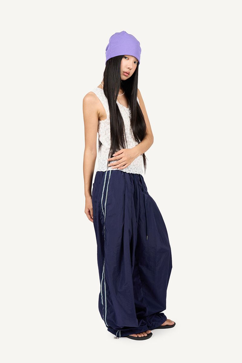 Side ethnic nylon pants