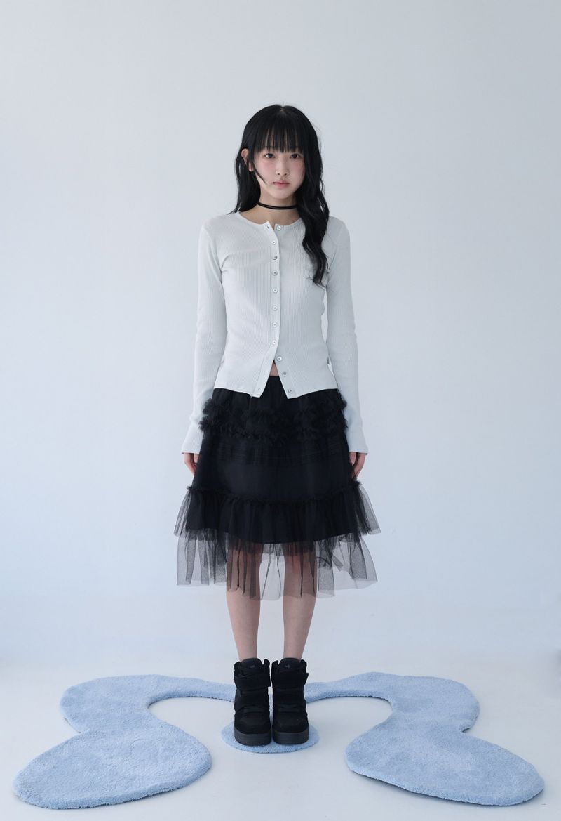 BUTTON RIBBED CARDIGAN DUSTY WHITE