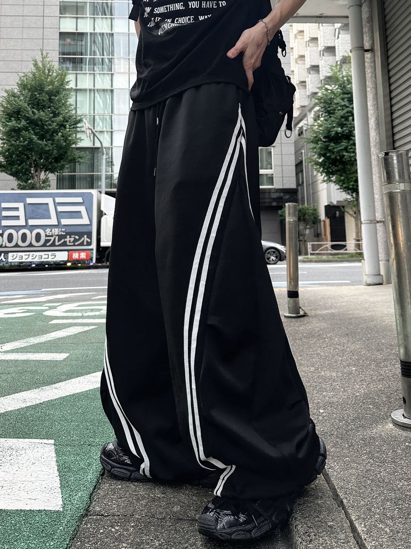 LEAF TWO-WAY BALLOON WIDE PANTS