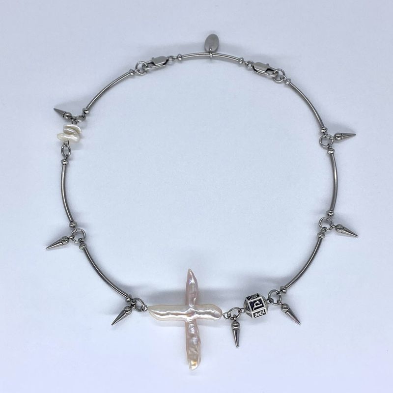 Wave07 horn necklace