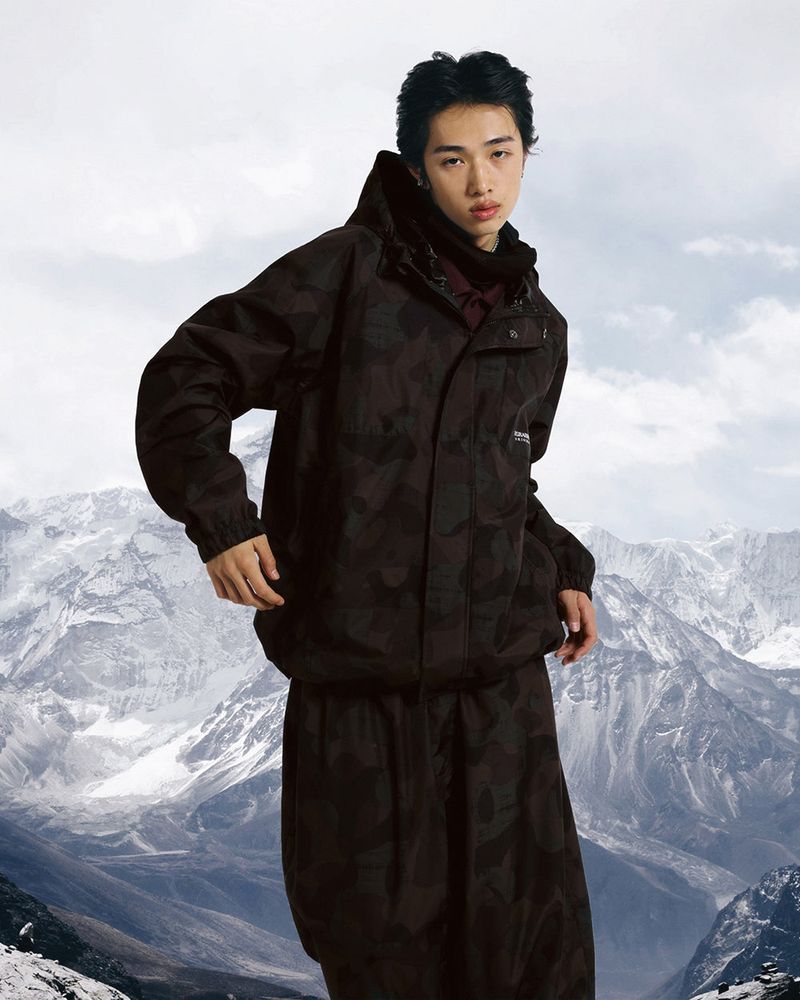 BSRABBIT(ビエスラビット)の「SOFT LIGHT HOODED JACKET DARK CAMOUFLAGE(Jackets/Outerwear)」