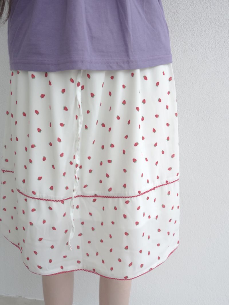 ZELENA（ゼレナ）の「yogurt skirt（Skirts）」