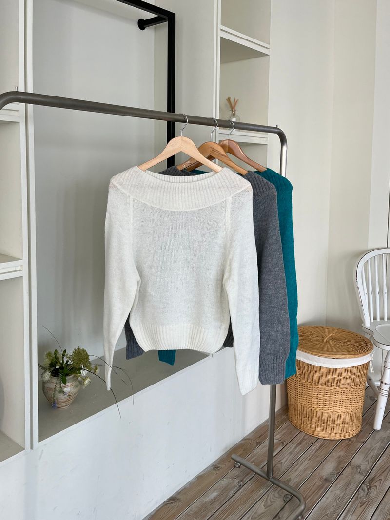 Slash mohair off-shoulder knit (3 colors)