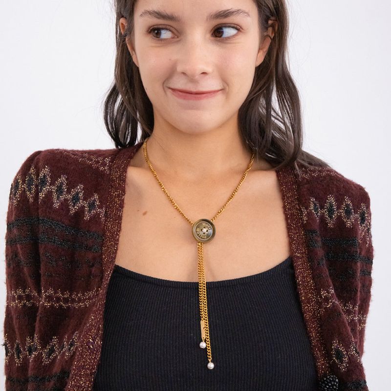 Button point bolo tie chain necklace (Khaki)