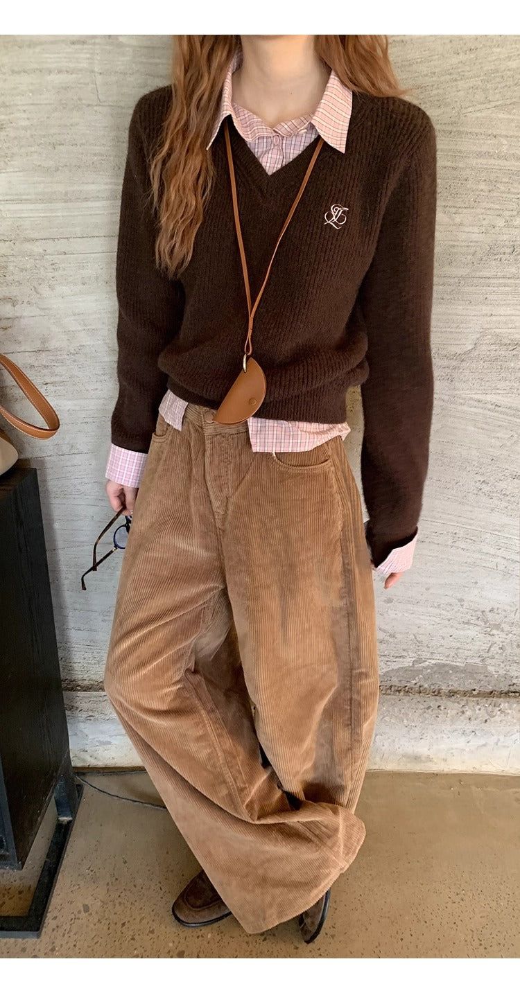 Pink checkered two-piece V-neck brown knitwear