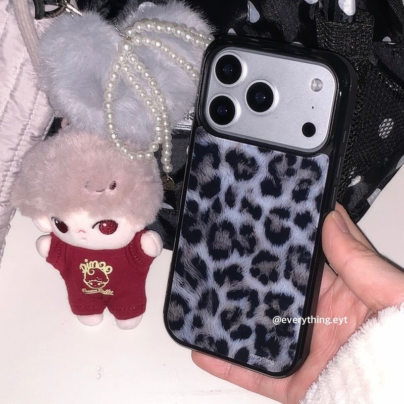 [magsafe glass] leopard fur case - grayish blue