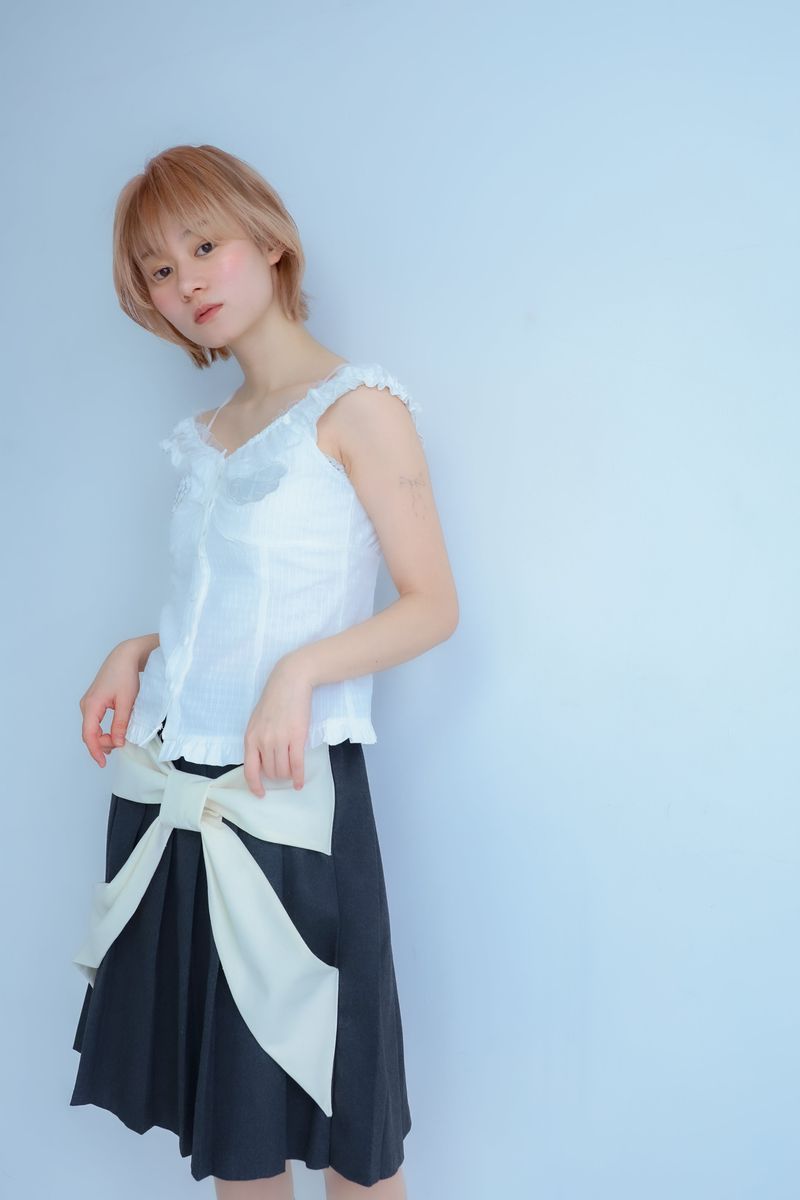 LMpatch frillblouse(white)