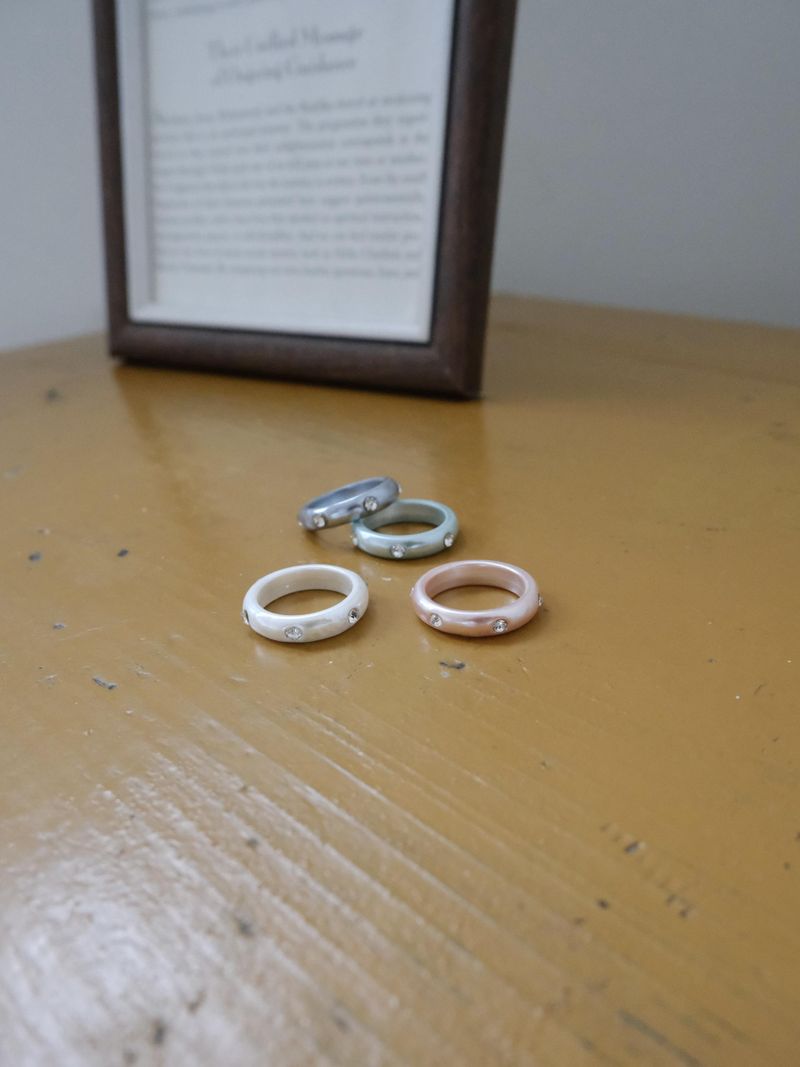 cubic pearl ring