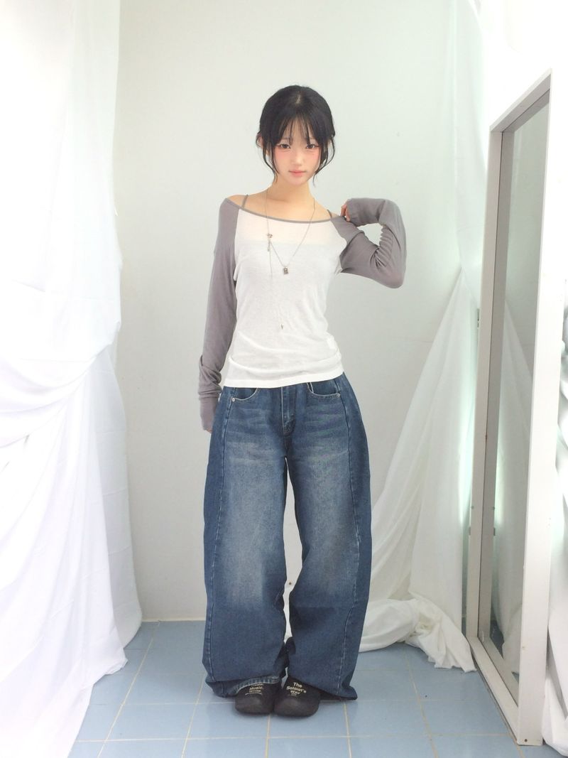 Curved incision balloon pants