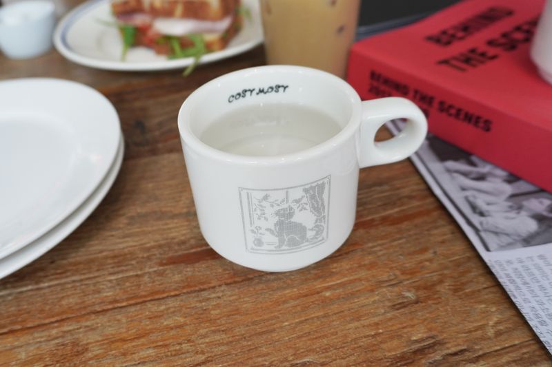 Cosy Stitch Mug - Cat