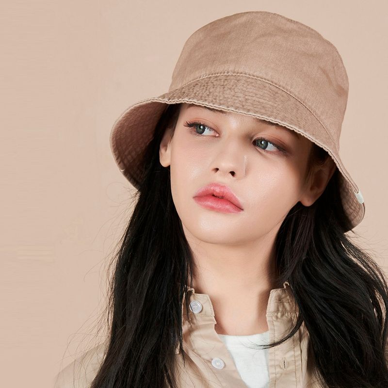 Monogram Label Pigment Bucket Hat Beige