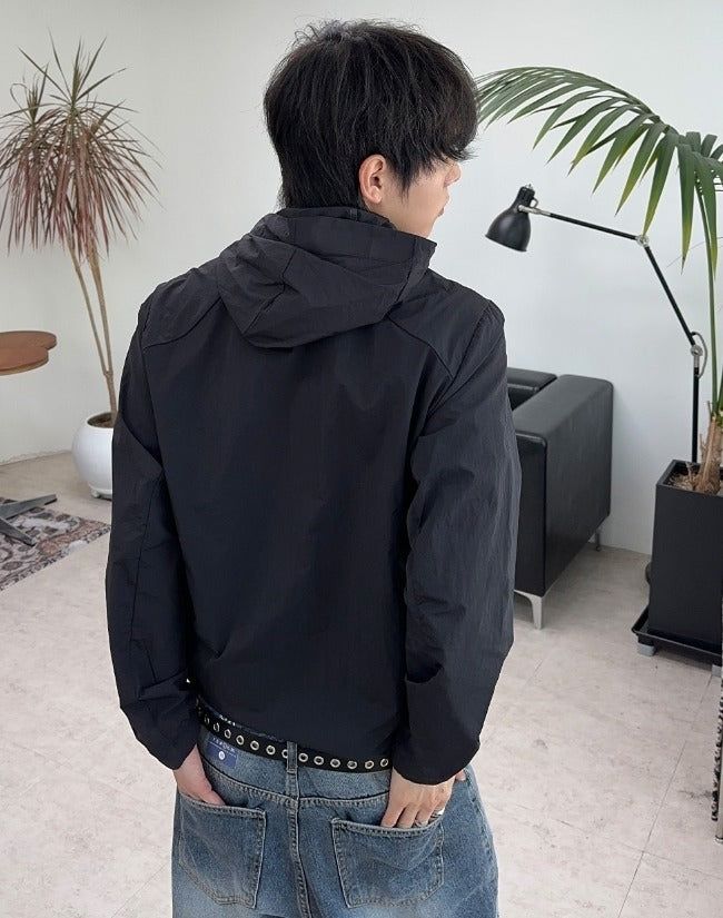Ferro Light Windbreaker