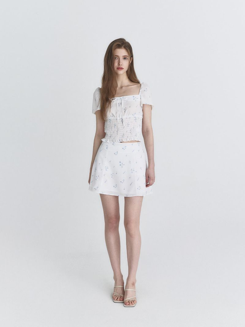 Floral puff blouse (White)