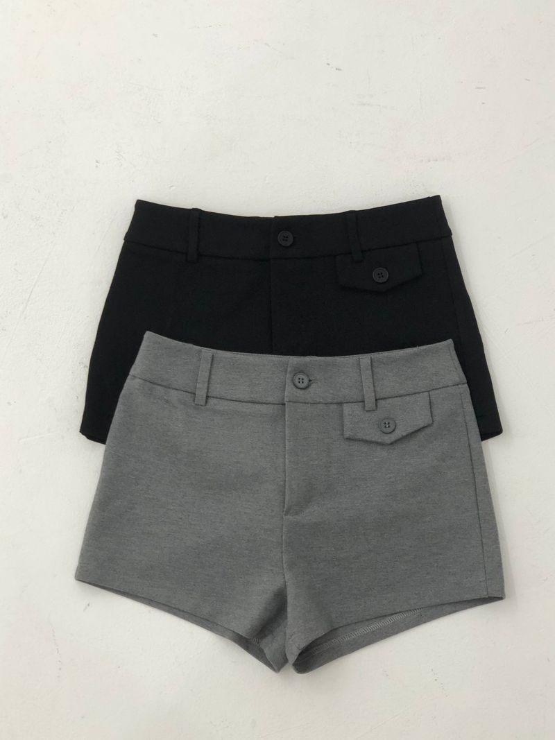 Classic Pocket Modern Shorts