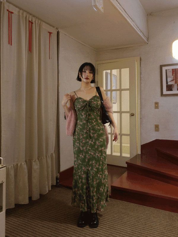VIVIC（ビビク）の「MERCI GREEN PINK FLORAL LONG DRESS（Dresses）」