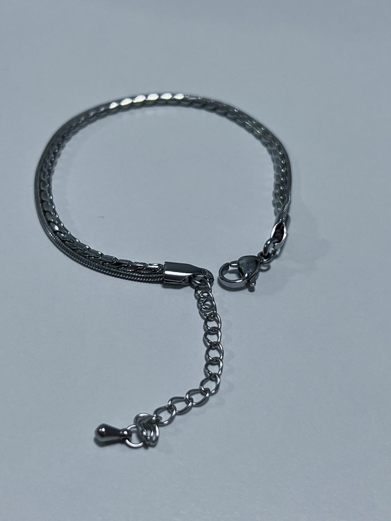 Chain layered bracelet