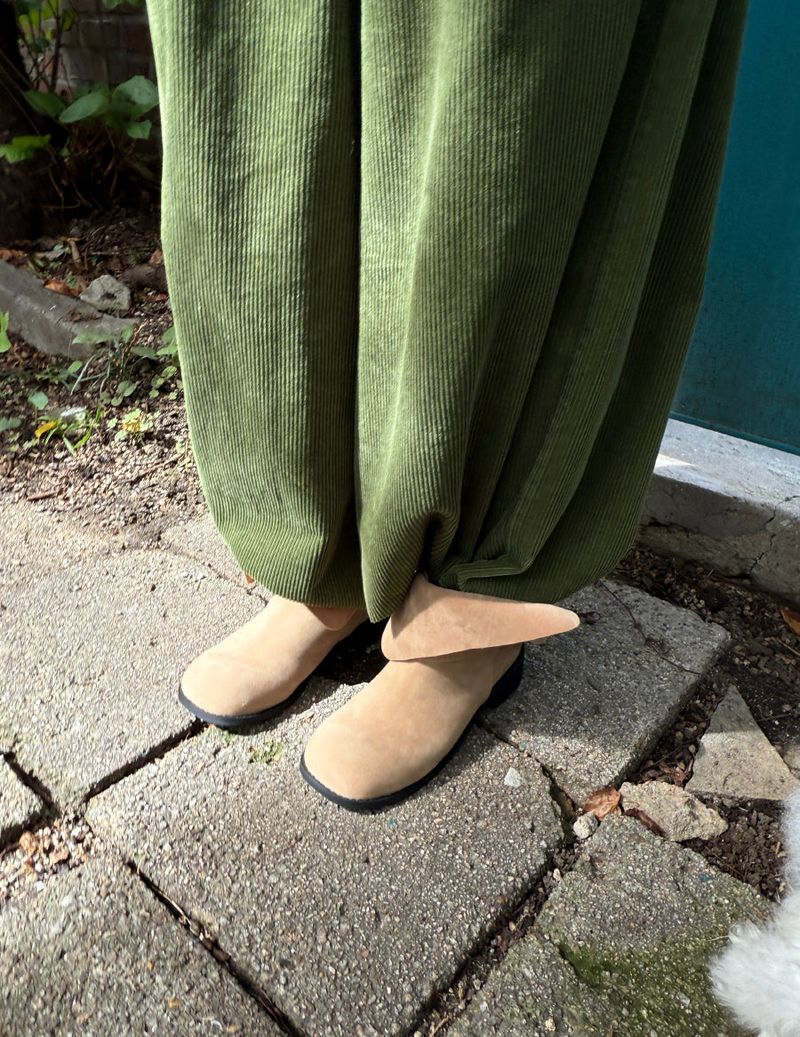 folder ankle boots