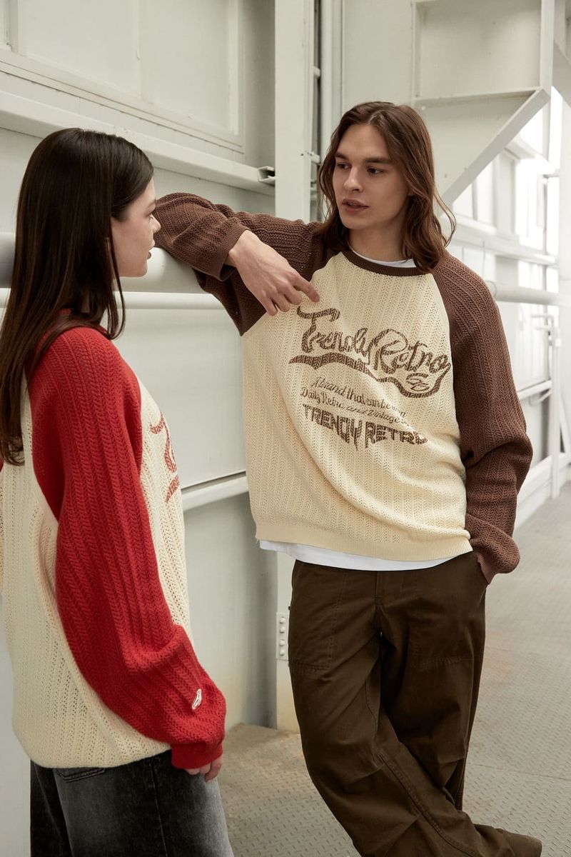 WAVE LOGO CHAIN KNIT = BROWN